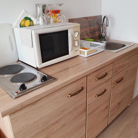 Karmelita Boutique Apartman Sopron Ngoại thất bức ảnh