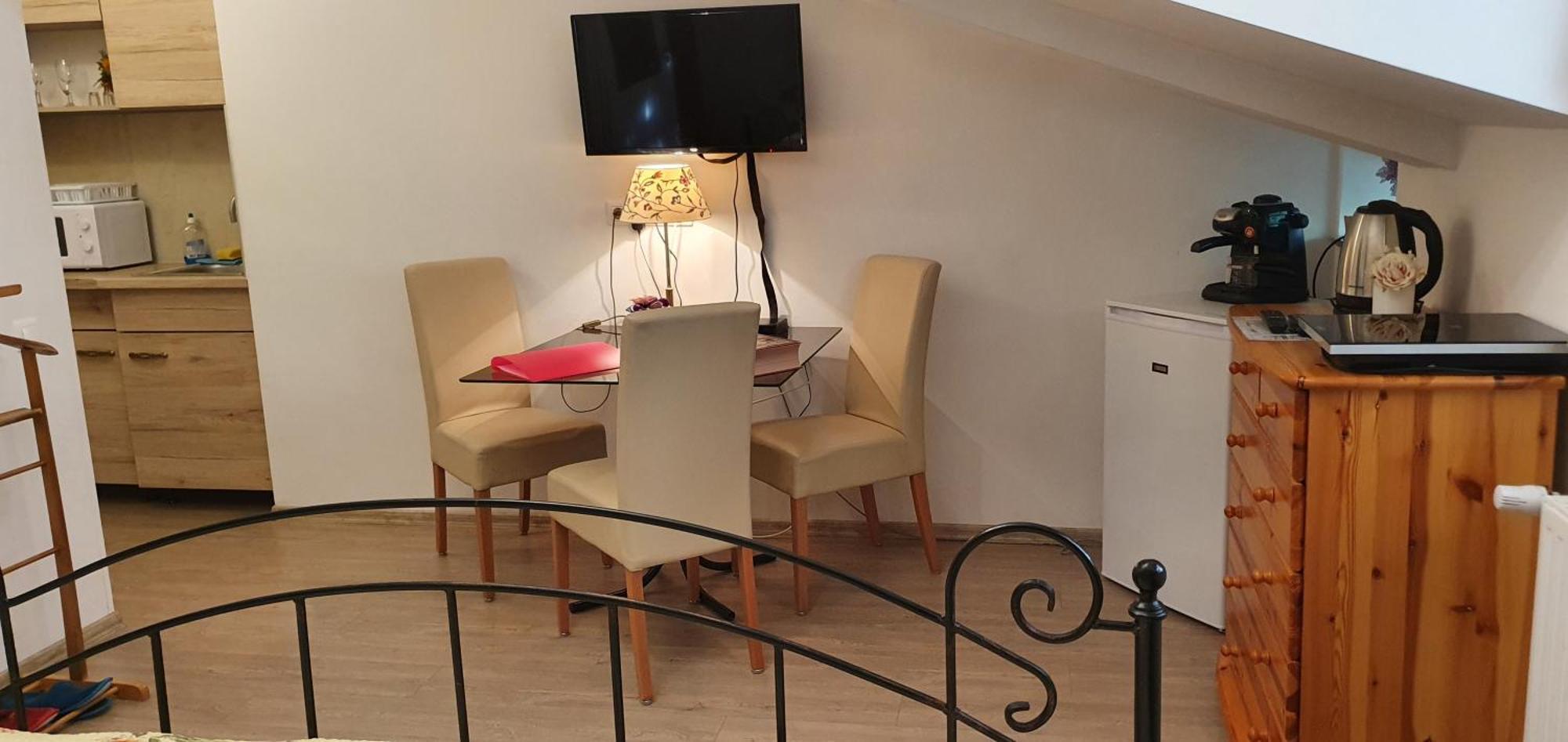 Karmelita Boutique Apartman Sopron Phòng bức ảnh